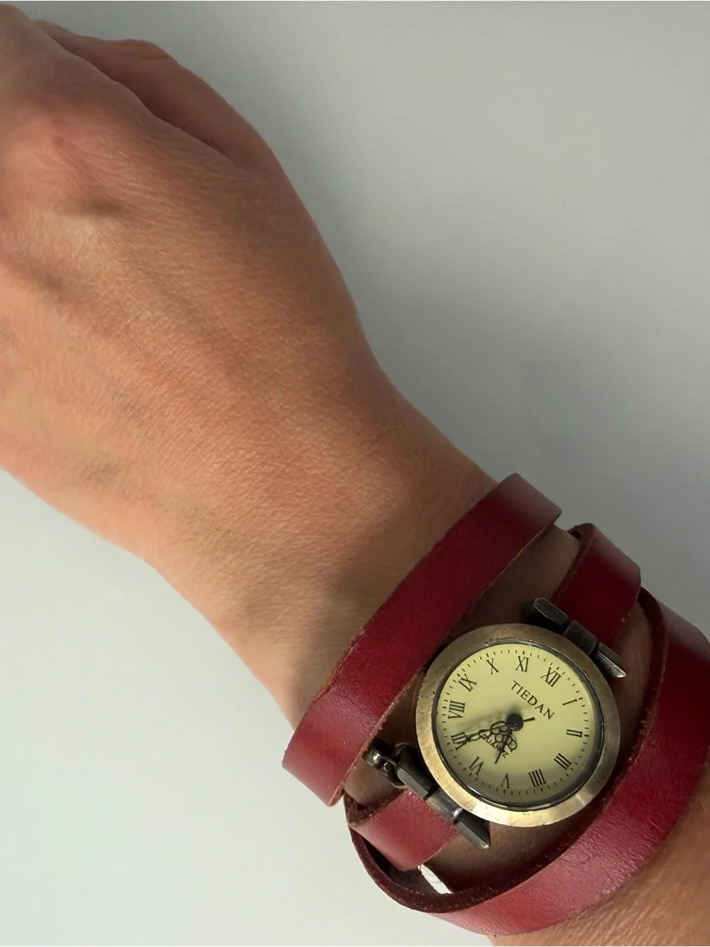 Red Wrap Leather Smartwatch-Style Fashion Watch